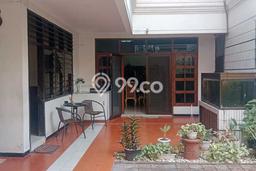 Rumah Sewa Surabaya LT 560m2 LB 390m2 Kawasan Surabaya Kota Rumah Sewa Surabaya LT 560m2 LB 390m2 Kawasan Surabaya Kota