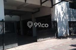 Rumah Elit LB 800m2 Siap Huni Desain Elegan di Surabaya Kota, Surabaya Rumah Elit LB 800m2 Siap Huni Desain Elegan di Surabaya Kota, Surabaya