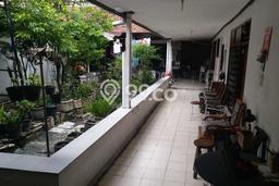 Best Deal Hunian Premium Ideal dan Luas di Genteng, Surabaya Best Deal Hunian Premium Ideal dan Luas di Genteng, Surabaya