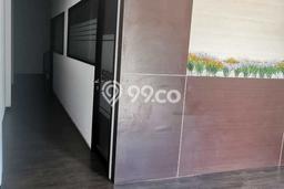 Disewakan Ruko di Kawasan Ramai Surabaya Kota Luas 63m2 Disewakan Ruko di Kawasan Ramai Surabaya Kota Luas 63m2
