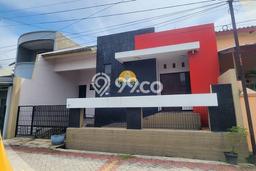 Disewakan! Rumah 2 Kamar Tidur &
1 Kamar Mandi di Tanah Mas, Semarang Disewakan! Rumah 2 Kamar Tidur &
1 Kamar Mandi di Tanah Mas, Semarang