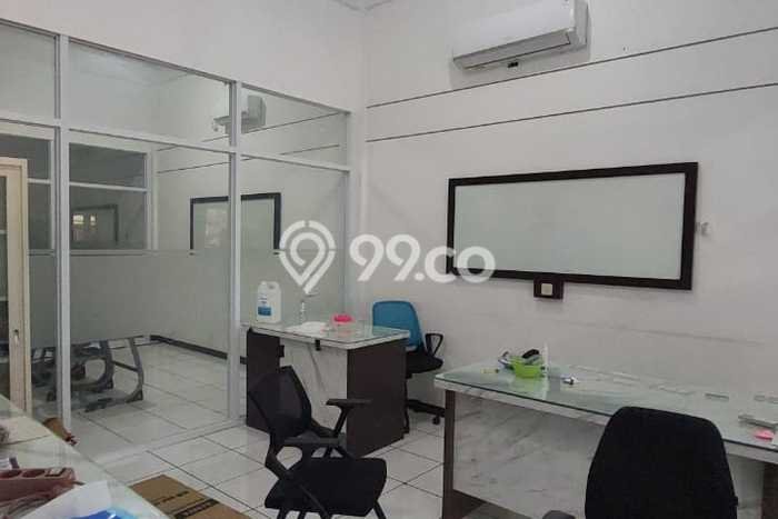 Ruko disewakan lokasi strategis Semarang Timur Semarang 100m2 Ruko disewakan lokasi strategis Semarang Timur Semarang 100m2
