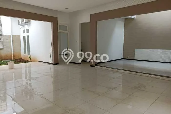Rumah Kontrakan Semarang LT 520m2 LB 380m2 Kawasan Halmahera Rumah Kontrakan Semarang LT 520m2 LB 380m2 Kawasan Halmahera
