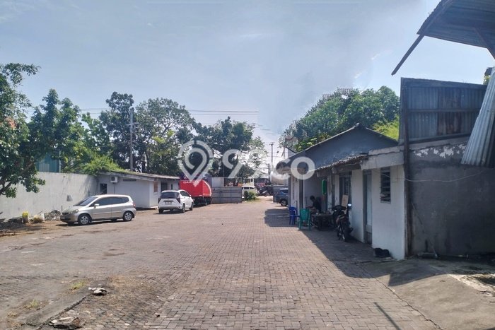 Disewakan Gudang komersial di Pedurungan luas bangunan 350m2 Disewakan Gudang komersial di Pedurungan luas bangunan 350m2