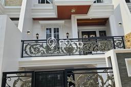 Hunian Mewah LB 280m2 Siap Pakai Desain Elegan di Kebagusan, Jakarta Selatan Hunian Mewah LB 280m2 Siap Pakai Desain Elegan di Kebagusan, Jakarta Selatan