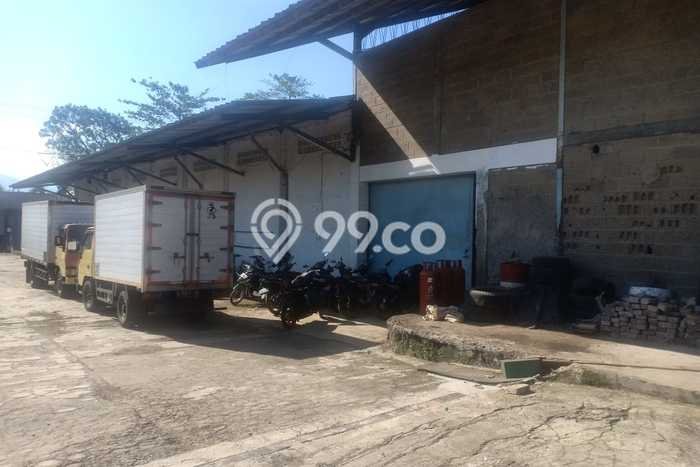 INVESTASI MENGUNTUNGKAN! Gudang Kawasan Bandung Timur, Luas 15613m², Potensi Sewa Tinggi INVESTASI MENGUNTUNGKAN! Gudang Kawasan Bandung Timur, Luas 15613m², Potensi Sewa Tinggi