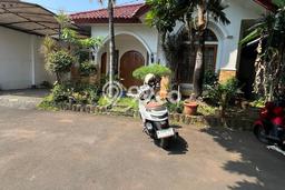 Disewakan! Rumah 4 Kamar Tidur &
3 Kamar Mandi di Pejaten Timur, Jakarta Selatan Disewakan! Rumah 4 Kamar Tidur &
3 Kamar Mandi di Pejaten Timur, Jakarta Selatan