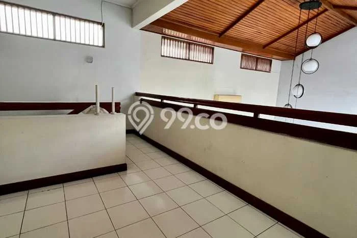 UNIT TERBATAS! Rumah area , 3 KT, LT 250m2m² LB 200m2m² UNIT TERBATAS! Rumah area , 3 KT, LT 250m2m² LB 200m2m²