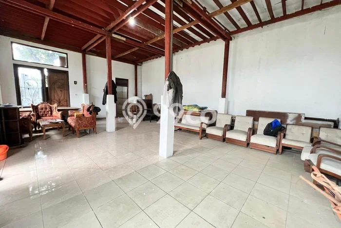 Dijual! Gudang di Tanjung Barat Jakarta Selatan LT 873m2 / LB 120m2 Kawasan Strategis Dijual! Gudang di Tanjung Barat Jakarta Selatan LT 873m2 / LB 120m2 Kawasan Strategis