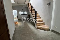 Rumah sewa siap huni 2 KT di Tanjung Barat, Jakarta Selatan Rumah sewa siap huni 2 KT di Tanjung Barat, Jakarta Selatan