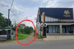 Lahan Dijual Lokasi Strategis di Cirebon dengan Luas 487m2 Lahan Dijual Lokasi Strategis di Cirebon dengan Luas 487m2