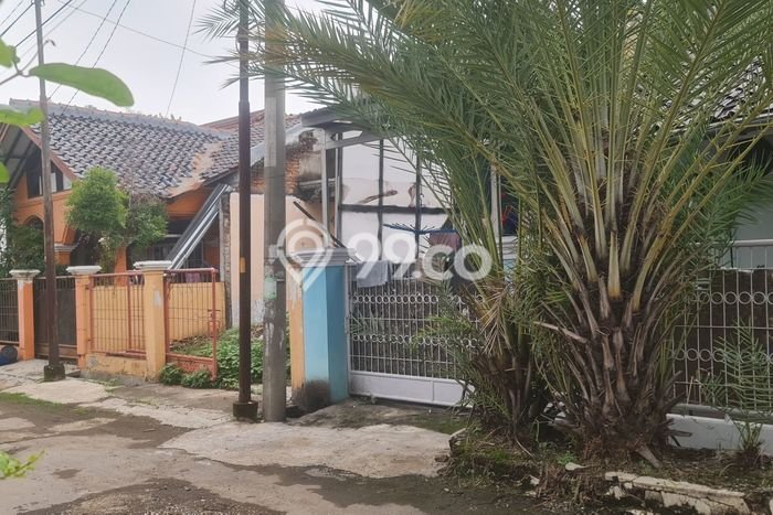 Rumah Minimalis LB/LT 90m2/125m2 Siap Huni di Tuparev, Cirebon Rumah Minimalis LB/LT 90m2/125m2 Siap Huni di Tuparev, Cirebon