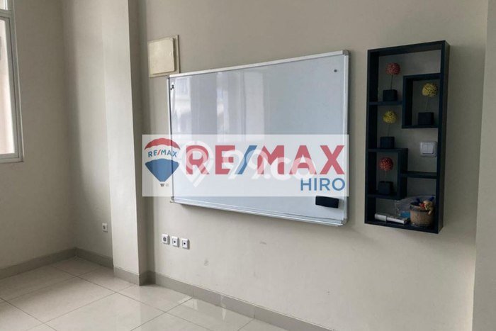 Unit Ruko Dijual di Bekasi LT 45m2 & LB 115m2 Unit Ruko Dijual di Bekasi LT 45m2 & LB 115m2