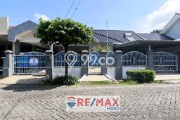 Rumah sewa siap pakai 3 KT di Kemang Pratama, Bekasi Rumah sewa siap pakai 3 KT di Kemang Pratama, Bekasi