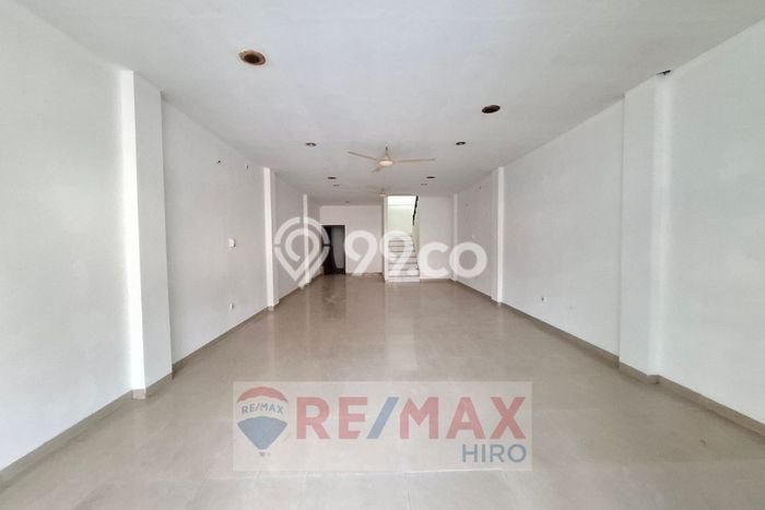 Ruko Dijual di Prime Area Bekasi Luas 303m2 Ruko Dijual di Prime Area Bekasi Luas 303m2