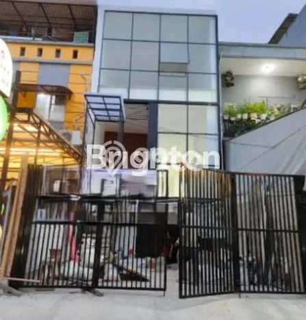 Ruko Bagus Dijual LB 270m2 Lokasi Strategis Jakarta Barat Area Cocok untuk Bisnis Ruko Bagus Dijual LB 270m2 Lokasi Strategis Jakarta Barat Area Cocok untuk Bisnis