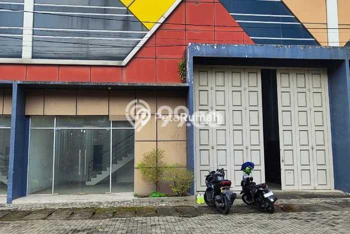 Unit Gudang disewakan di Medan Amplas Medan dengan LT 432m2 / LB 432m2 Unit Gudang disewakan di Medan Amplas Medan dengan LT 432m2 / LB 432m2