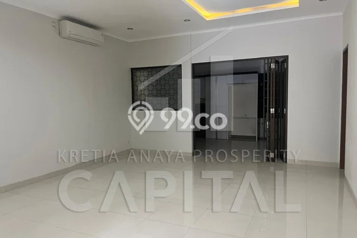Jarang Ada! Rumah Sewa 3 Kamar Nyaman Siap Huni Kota Baru Parahyangan Jarang Ada! Rumah Sewa 3 Kamar Nyaman Siap Huni Kota Baru Parahyangan