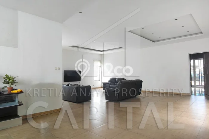 Disewakan Ruko di Kawasan Ramai Pasir Kaliki Luas 550m2 Disewakan Ruko di Kawasan Ramai Pasir Kaliki Luas 550m2