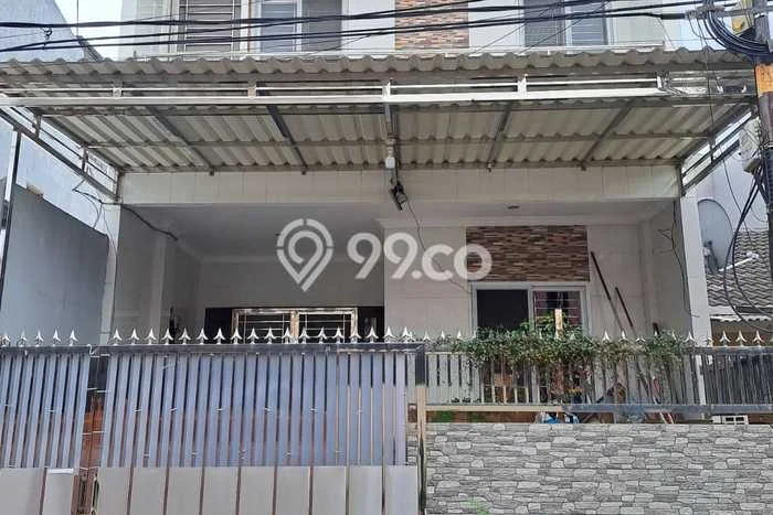 Jual Rumah Mewah Megah Dengan View Eksklusif di Taman Kota, Jakarta Barat Jual Rumah Mewah Megah Dengan View Eksklusif di Taman Kota, Jakarta Barat