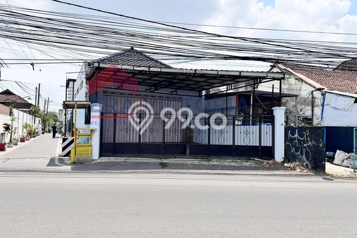 AREA BISNIS! Ruko di Blimbing, Luas 150m2m², Mainroad, Strategis AREA BISNIS! Ruko di Blimbing, Luas 150m2m², Mainroad, Strategis