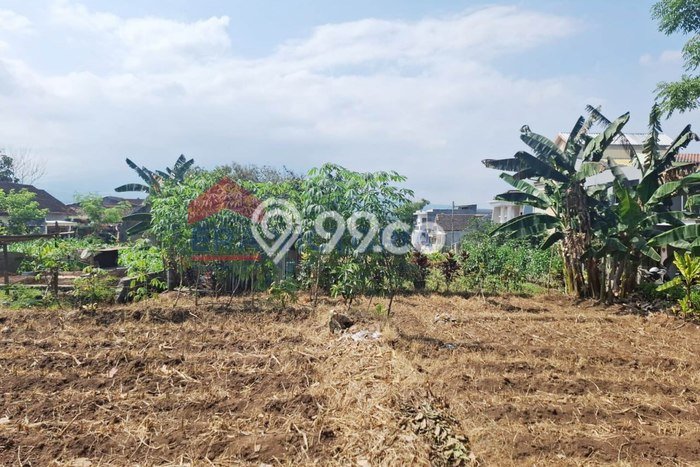 Tanah Kawasan Bisnis di Batu, Luas 384m2m², Ideal untuk Bisnis Tanah Kawasan Bisnis di Batu, Luas 384m2m², Ideal untuk Bisnis