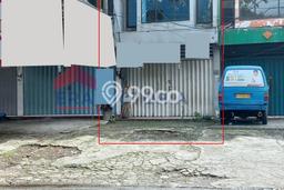 Ruko bagus disewakan di Klojen Malang dengan LB 160m2 harga sewa terbaik Ruko bagus disewakan di Klojen Malang dengan LB 160m2 harga sewa terbaik