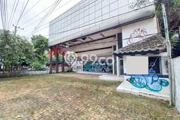 Ruko Disewakan di Kawasan Ramai Klojen, Malang Ruko Disewakan di Kawasan Ramai Klojen, Malang