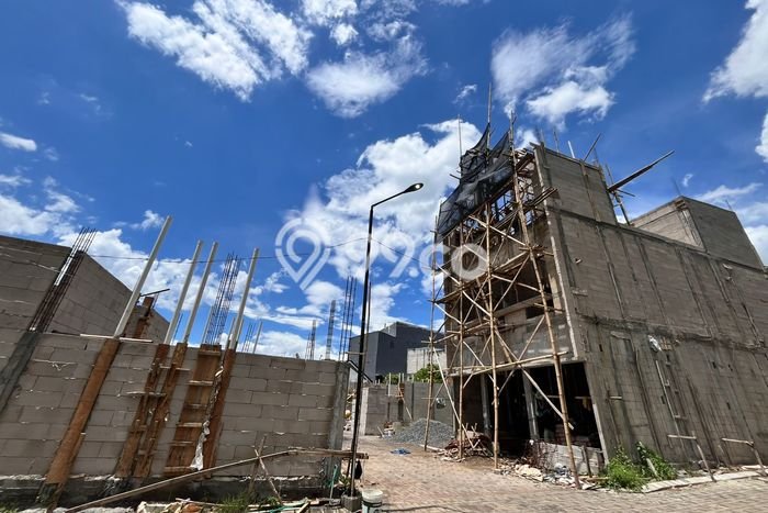 Rumah Kost untuk Dijual di Tunggulwulung Punya 10 Kamar Rumah Kost untuk Dijual di Tunggulwulung Punya 10 Kamar