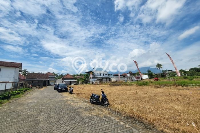 Rumah Strategis Modern Lb 80m2 di Junrejo, Batu Rumah Strategis Modern Lb 80m2 di Junrejo, Batu
