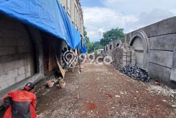 Rumah Luas Asri 17 KT Siap Pakai di Merjosari Malang Rumah Luas Asri 17 KT Siap Pakai di Merjosari Malang
