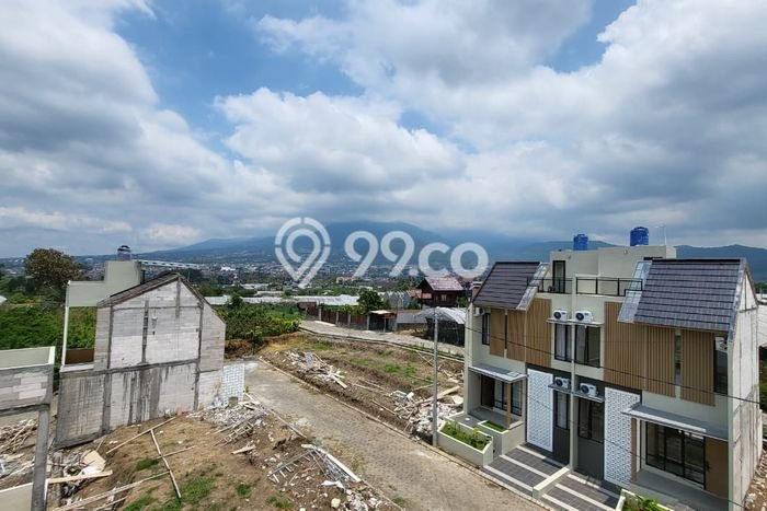 Dijual Rumah 3 Kamar Lokasi Strategis Nyaman dan Strategis di Bumiaji Dijual Rumah 3 Kamar Lokasi Strategis Nyaman dan Strategis di Bumiaji