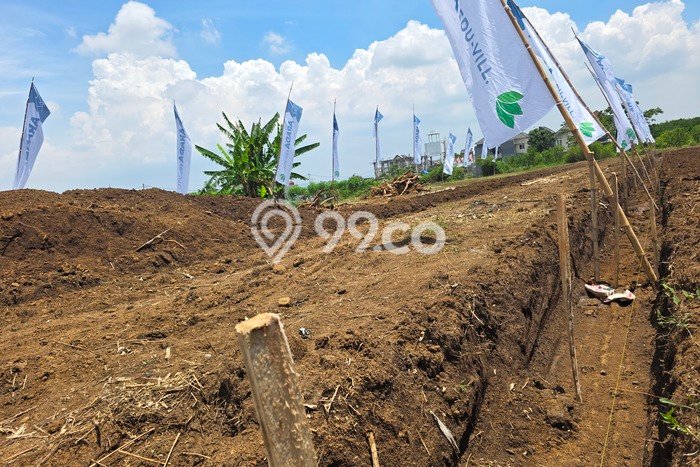 Rumah Luas Asri 10 KT Siap Huni di Merjosari Malang Rumah Luas Asri 10 KT Siap Huni di Merjosari Malang