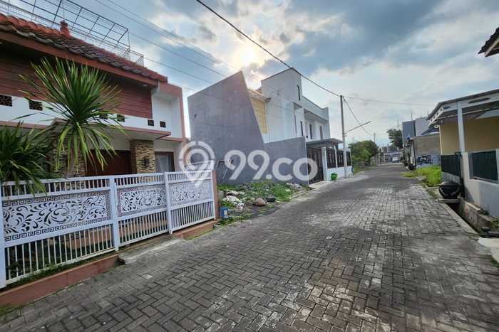 Lahan Kosong Dijual di Sukun, Malang, Luas 105m2 Area Strategis Lahan Kosong Dijual di Sukun, Malang, Luas 105m2 Area Strategis