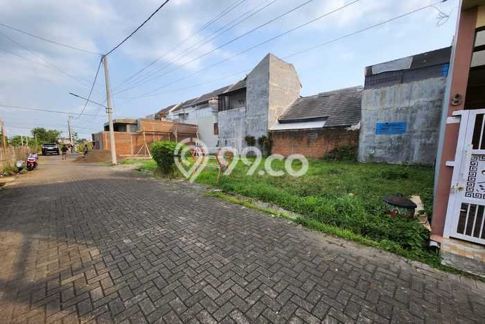 Lahan Kosong Dijual di Sukun, Malang, Luas 105m2 Area Strategis Lahan Kosong Dijual di Sukun, Malang, Luas 105m2 Area Strategis