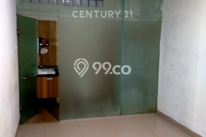 LOKASI POTENSIAL! Ruko Disewakan Kawasan Buah Batu, Luas 130m², Ready Bisnis LOKASI POTENSIAL! Ruko Disewakan Kawasan Buah Batu, Luas 130m², Ready Bisnis