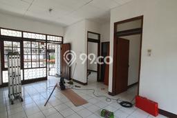 LISTING BARU! Rumah kawasan Taman Kopo Indah, Siap Huni, 2 KT, Akses Taman Kopo Indah, Bandung, Bandung, Luas 171m2m² LB 45m2m² LISTING BARU! Rumah kawasan Taman Kopo Indah, Siap Huni, 2 KT, Akses Taman Kopo Indah, Bandung, Bandung, Luas 171m2m² LB 45m2m²