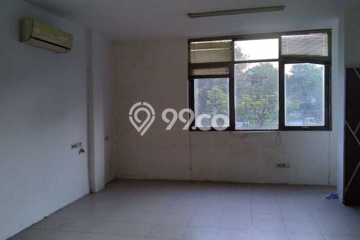 Ruko Bagus Dijual LB 250m2 Lokasi Strategis Surabaya Area Cocok untuk Bisnis Ruko Bagus Dijual LB 250m2 Lokasi Strategis Surabaya Area Cocok untuk Bisnis