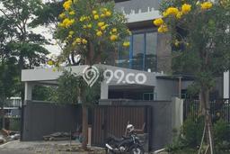 PROPERTI UNGGULAN! Rumah Strategis di Citraland, Luas 210m2m² Bangunan 410m2m² PROPERTI UNGGULAN! Rumah Strategis di Citraland, Luas 210m2m² Bangunan 410m2m²