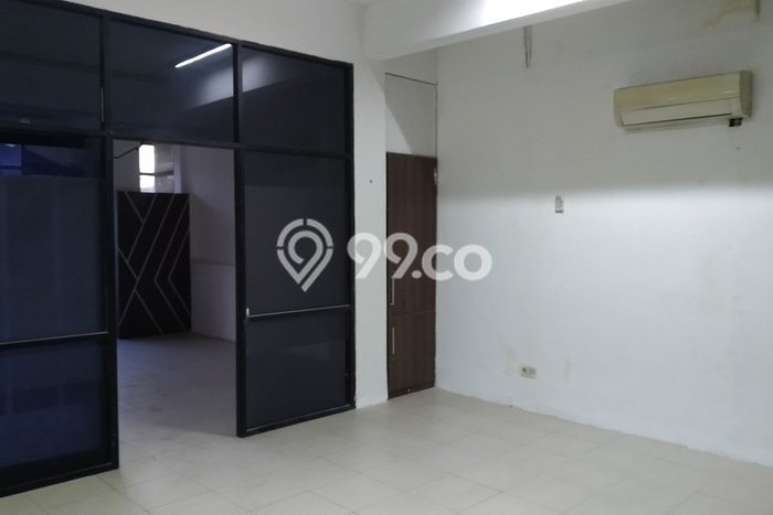 Ruko Bagus Dijual LB 250m2 Lokasi Strategis Surabaya Area Cocok untuk Bisnis Ruko Bagus Dijual LB 250m2 Lokasi Strategis Surabaya Area Cocok untuk Bisnis