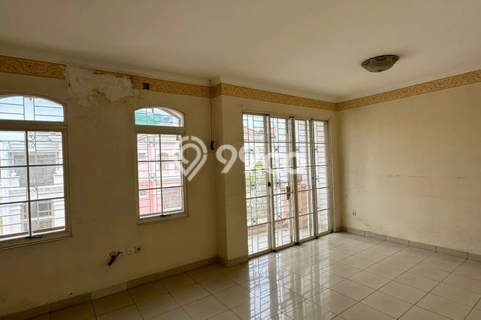 Rumah sewa siap pakai 4 KT di Pantai Indah Kapuk, Jakarta Utara Rumah sewa siap pakai 4 KT di Pantai Indah Kapuk, Jakarta Utara