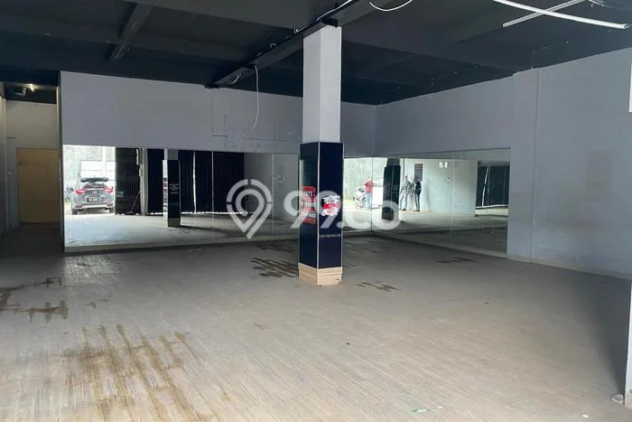 KEUNTUNGAN BERLIPAT! Ruko Kawasan Cibinong, Luas 128m², Posisi Mainroad KEUNTUNGAN BERLIPAT! Ruko Kawasan Cibinong, Luas 128m², Posisi Mainroad