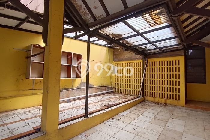 Hunian Nyaman Asri 2 KT Siap Huni di Villa Melati Mas Tangerang Selatan Hunian Nyaman Asri 2 KT Siap Huni di Villa Melati Mas Tangerang Selatan