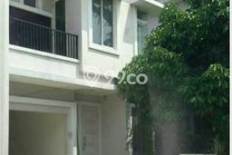 Sewa Rumah Harga Terjangkau di Gading Serpong Tangerang dengan 4 KT Sewa Rumah Harga Terjangkau di Gading Serpong Tangerang dengan 4 KT