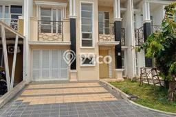 Jual Rumah Mewah Elegan Dengan View Cantik di Gading Serpong, Tangerang Jual Rumah Mewah Elegan Dengan View Cantik di Gading Serpong, Tangerang