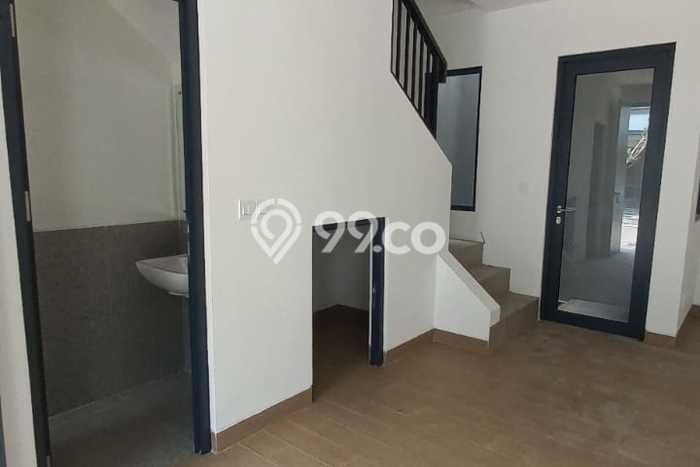 FOR SALE! Komersial di BSD Tangerang Selatan, LT 50m2, LB 91m2 FOR SALE! Komersial di BSD Tangerang Selatan, LT 50m2, LB 91m2
