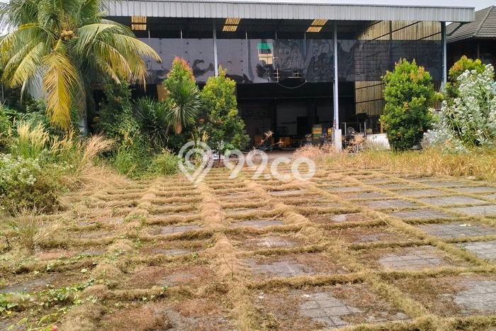 Unit Komersial Dijual di Bekasi LT 2000m2 & LB 1000m2 Unit Komersial Dijual di Bekasi LT 2000m2 & LB 1000m2