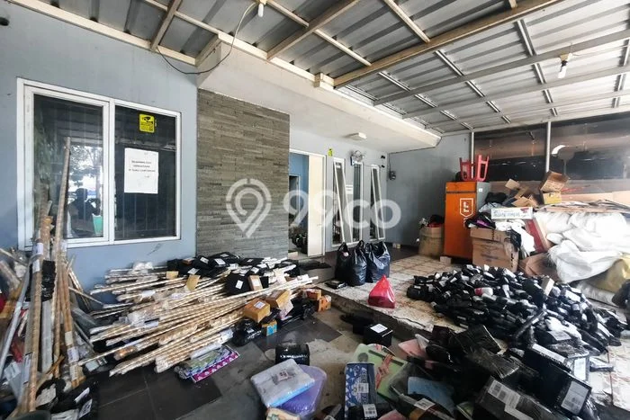 Rumah Strategis Minimalis Lb 100m2 di Cibitung, Bekasi Rumah Strategis Minimalis Lb 100m2 di Cibitung, Bekasi