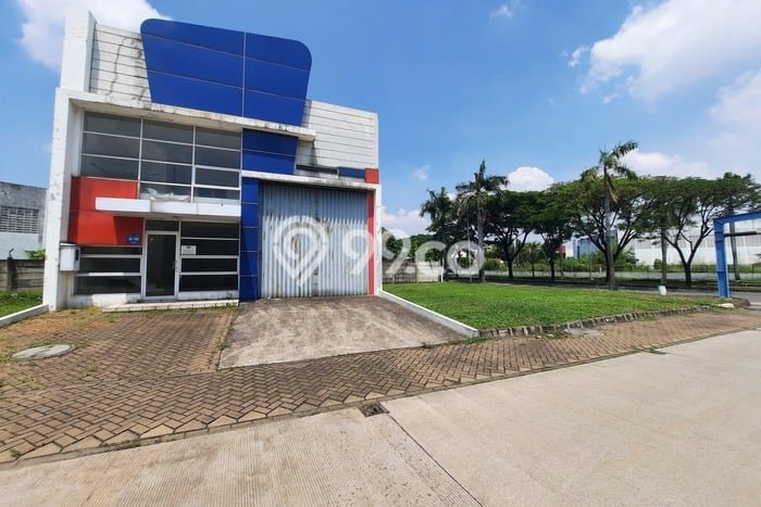 Untuk Dijual! Gudang di Jababeka Bekasi LT 373m2 / LB 153m2 Kawasan Strategis Untuk Dijual! Gudang di Jababeka Bekasi LT 373m2 / LB 153m2 Kawasan Strategis