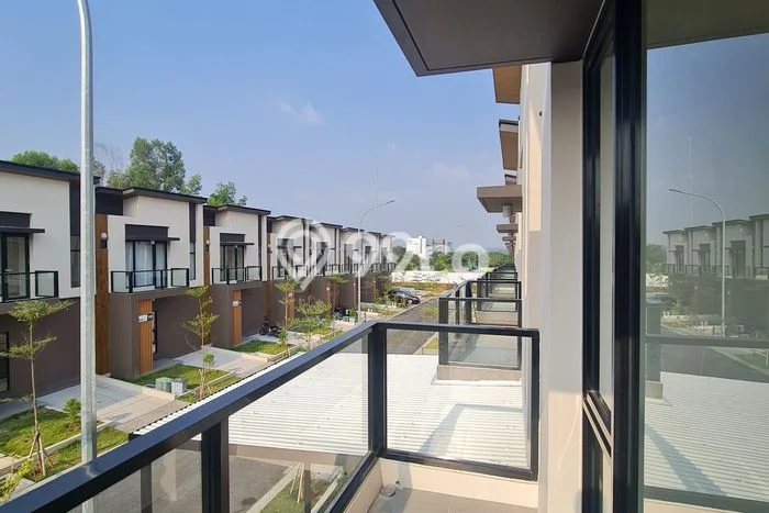 For Sale Rumah 2 Kamar Lokasi Strategis Bagus dan Strategis di Cikarang Selatan For Sale Rumah 2 Kamar Lokasi Strategis Bagus dan Strategis di Cikarang Selatan